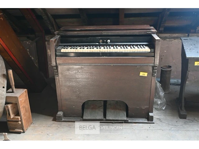 Orgel met blaasbalg - afbeelding 2 van  6