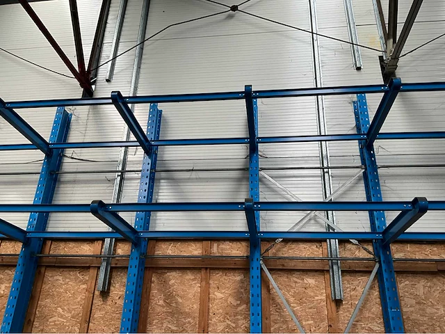 Orha - - pallet racking - 2011 - afbeelding 3 van  15
