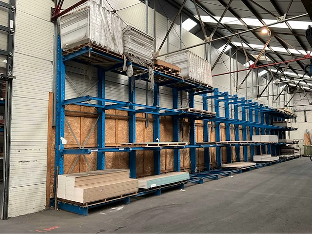 Orha - - pallet racking - 2011 - afbeelding 1 van  15
