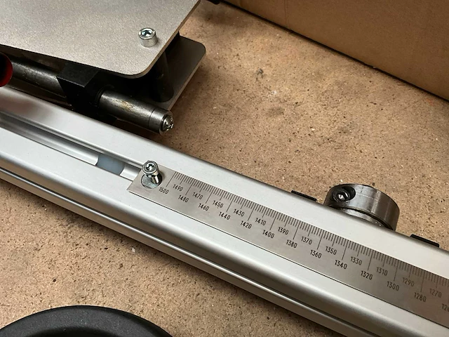Original peters manuele isolatiesnijmachine - afbeelding 6 van  8