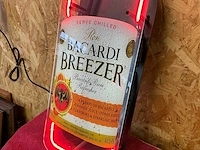 Originele bacardi neon lichtreclame - afbeelding 2 van  4