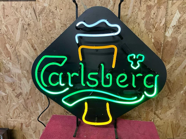 Originele carlsberg neon lichtreclame - afbeelding 2 van  4