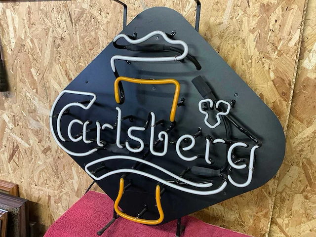 Originele carlsberg neon lichtreclame - afbeelding 4 van  4
