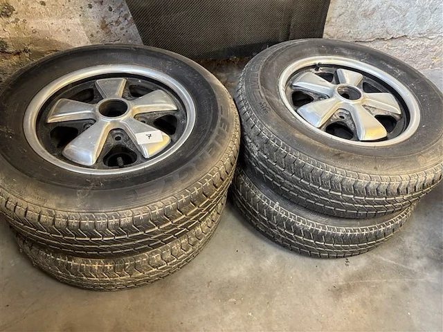 Originele fuchs wielen porsche 911 - afbeelding 2 van  5