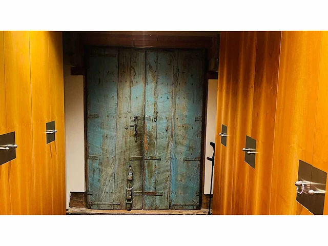 Originele indische tempelpoort, 1955 - afbeelding 5 van  12