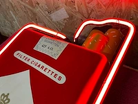 Originele marlboro neon lichtreclame - afbeelding 3 van  5