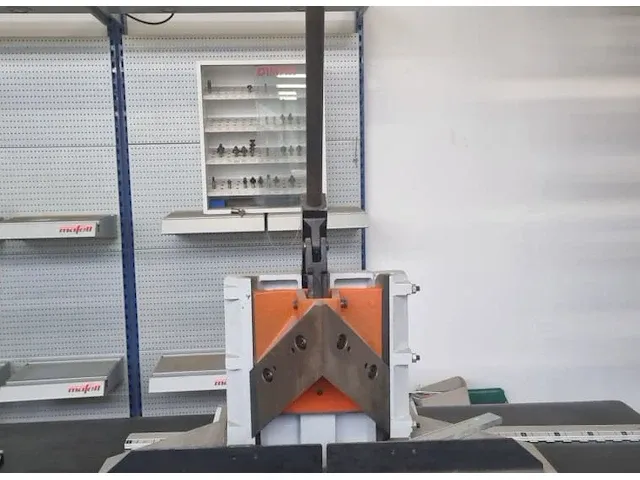Orteguil orc-100 verstekkapmachine - afbeelding 1 van  6