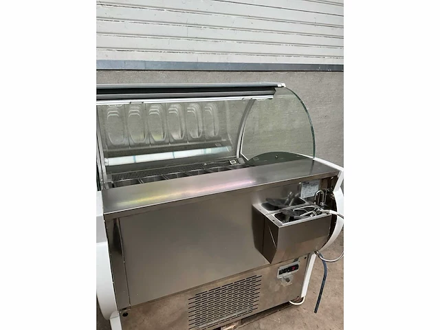 Oscartielle - dorado gelato 12 - schepijsvitrine - afbeelding 5 van  8
