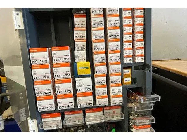 Osram autolampen in kastje - afbeelding 2 van  2