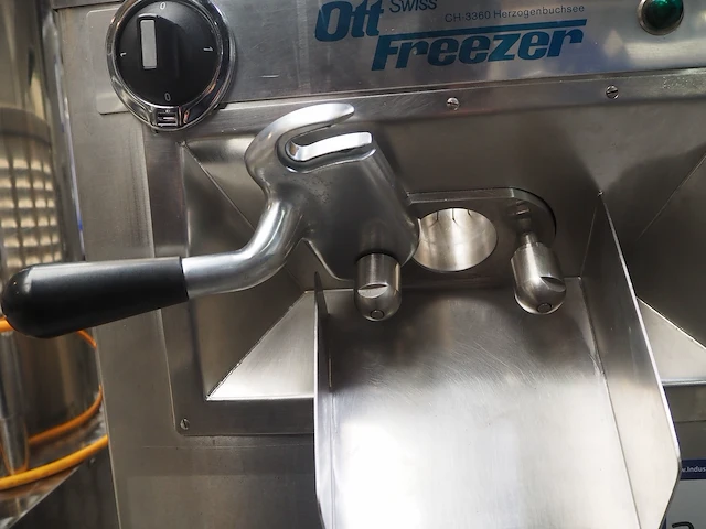 Ott freezer - afbeelding 13 van  14
