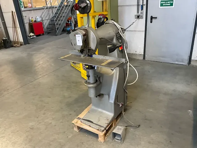 Otto hohner favorit elektrisch nietmachine - afbeelding 1 van  6