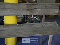 Oud houten bankje - afbeelding 3 van  3