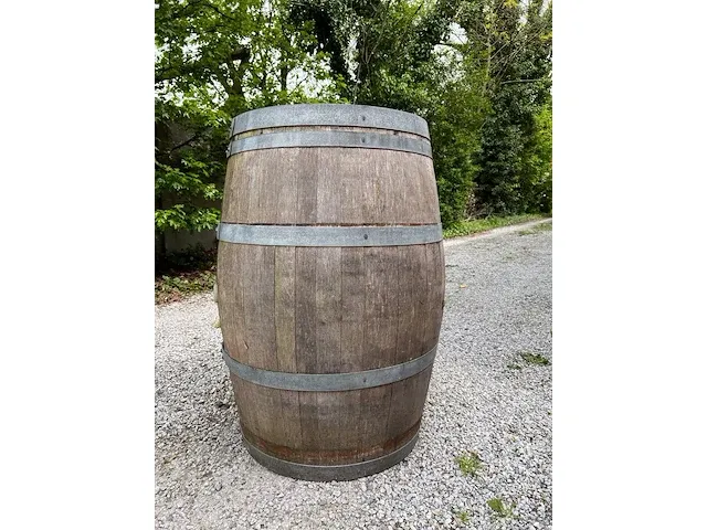 Oud houten wijnvat of regenton - afbeelding 5 van  6