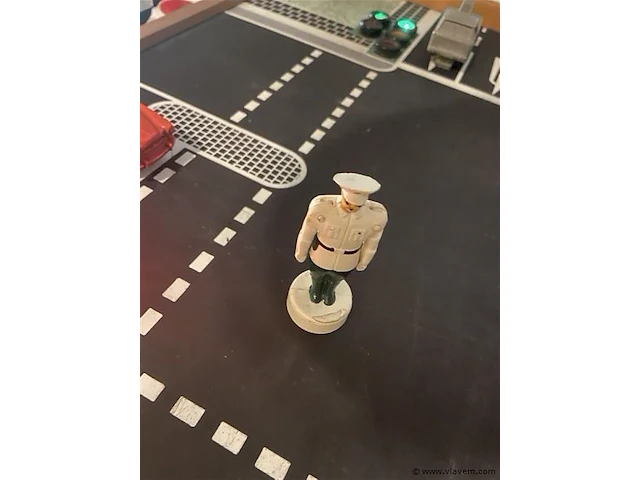 Oud leermodel verkeerslichten - afbeelding 7 van  8