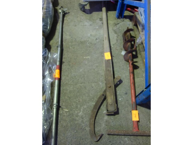 Oud materiaal om stammen te verleggen - afbeelding 1 van  1