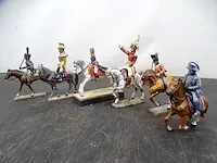 Oud miniatuur speelgoed in lood - afbeelding 1 van  4
