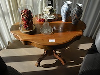 Oud tafeltje op rolvoet - afbeelding 2 van  6