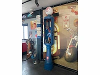Oude benzinepomp