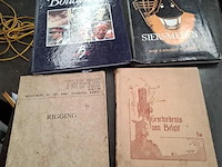 Oude boeken - afbeelding 1 van  3
