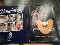 Oude boeken - afbeelding 2 van  3