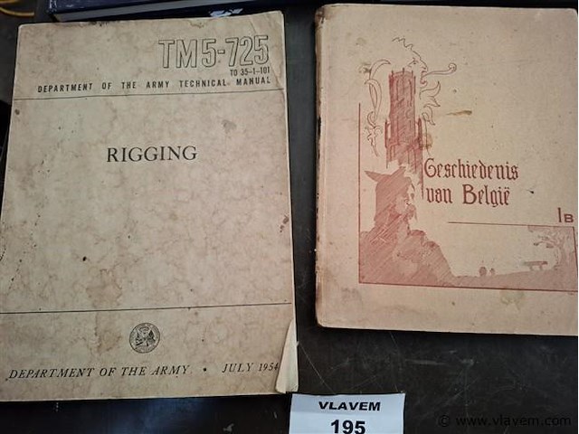 Oude boeken - afbeelding 3 van  3