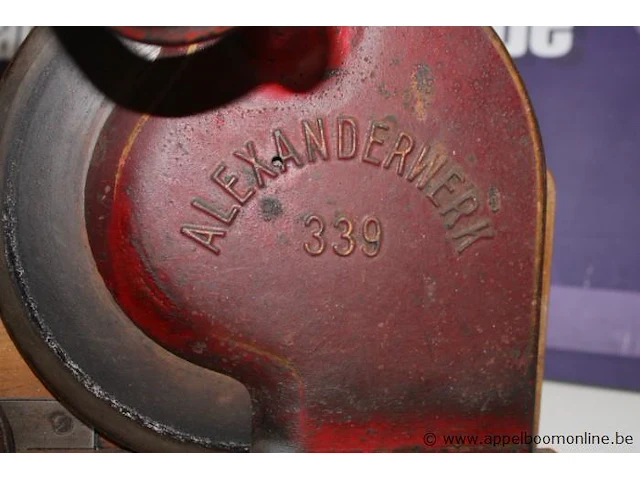 Oude broodsnijder alexanderwerk - afbeelding 3 van  3