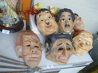 Oude carnaval maskers - afbeelding 1 van  1