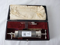 Oude doktersspuit - afbeelding 2 van  6