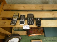 Oude gsm's - afbeelding 1 van  1