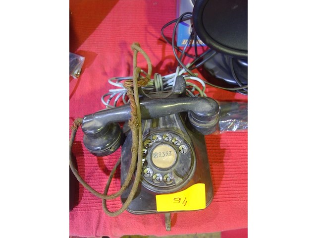 Oude hangtelefoon - afbeelding 1 van  1