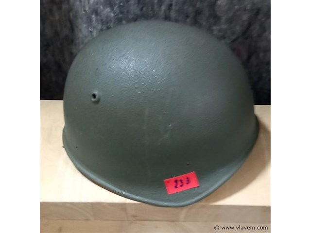 Oude helm - afbeelding 1 van  1