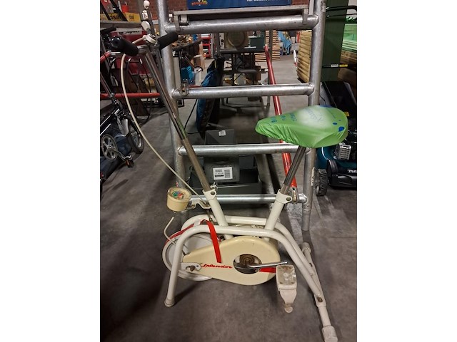 Oude hometrainer splendorr - afbeelding 2 van  6