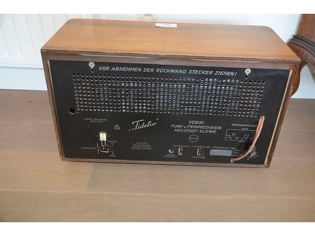 Oude huis radio fidelio - afbeelding 7 van  8