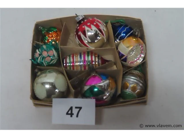 Oude kerstballen, 9 stuks - afbeelding 1 van  3