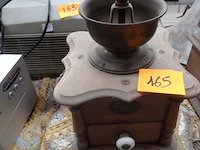 Oude koffiemolen - afbeelding 1 van  1