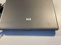 Oude laptop - afbeelding 4 van  4