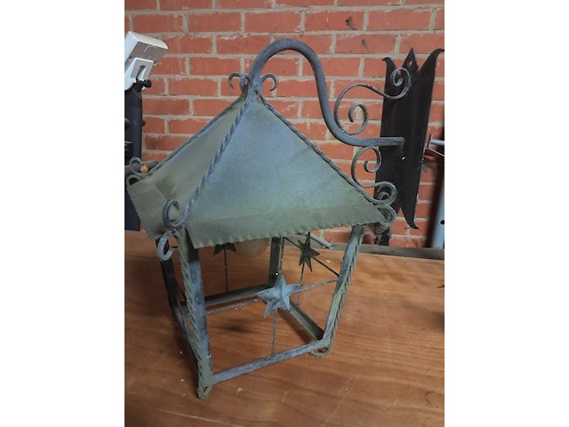 Oude muurlantaarn ( h 540mm l 520mm b 350mm ) - afbeelding 4 van  4