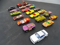 Oude speelgoed auto's