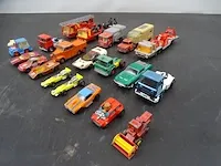 Oude speelgoed auto's