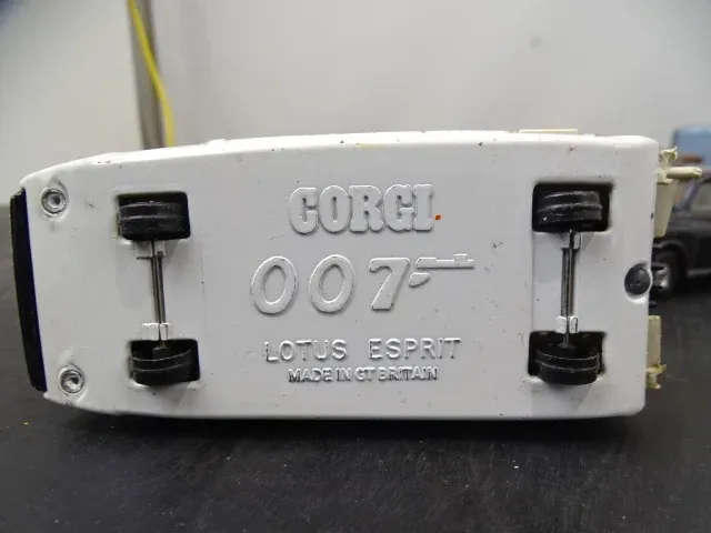 Oude speelgoed auto's - afbeelding 5 van  6