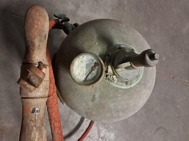 Oude sproeier ø 720 240mm in koper - afbeelding 2 van  5