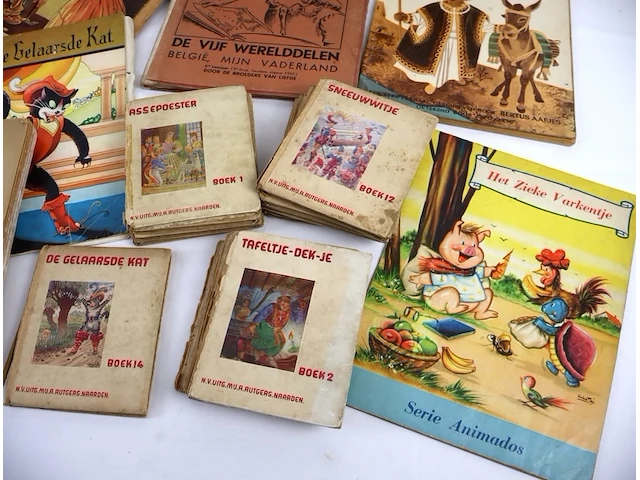 Oude strips en boeken - afbeelding 4 van  5