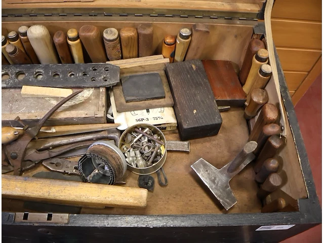 Oude timmerman trolley - afbeelding 5 van  10