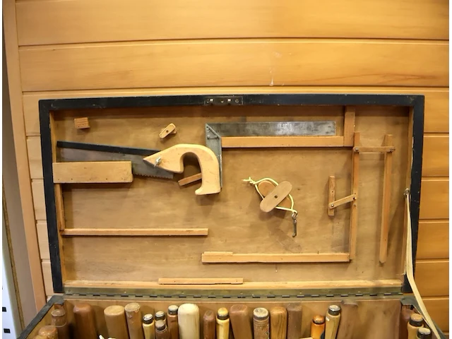 Oude timmerman trolley - afbeelding 6 van  10