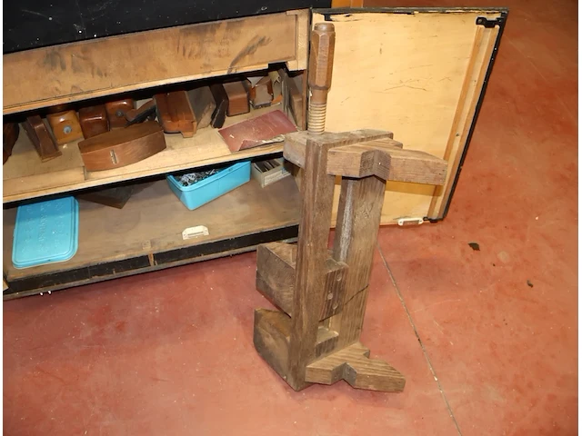 Oude timmerman trolley - afbeelding 10 van  10