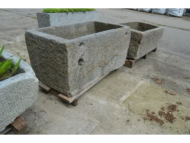Oude trog 100x58x50 - afbeelding 3 van  5