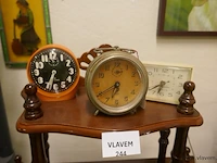 Oude wekkers - afbeelding 1 van  1