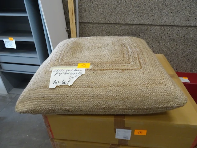 Outdoor jute poef - afbeelding 1 van  4