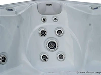 Outdoor spa 5-persoons 230x230 cm - afbeelding 2 van  6