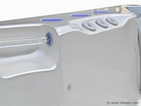 Outdoor spa 5-persoons 230x230x92 cm - afbeelding 8 van  13